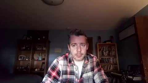 Snapshot of chrisw8121 chatting on March 2026 04:42:01 PM chrisw8121 online show from March 2026 04:42:01 PM