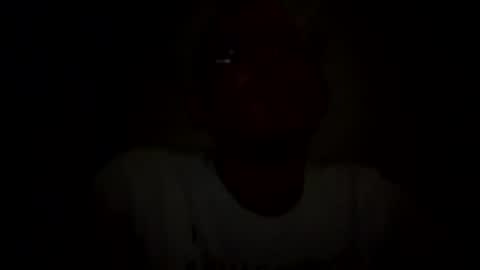 chriswells062590 online show from April 2026 02:34:02 AM