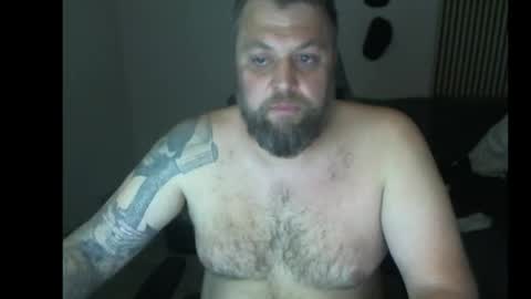 Chrizz online show from November 2025 10:56:01 PM