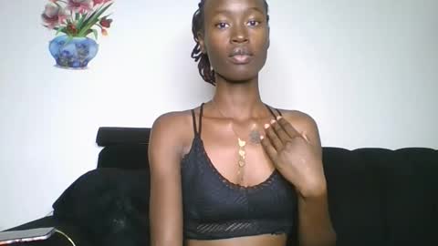 chroe22 online show from February 2026 08:29:02 PM