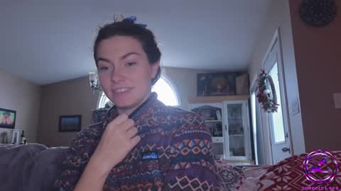 Snapshot of chroniclove chatting on December 2024 05:33:02 PM Marley online show from December 2024 05:33:02 PM