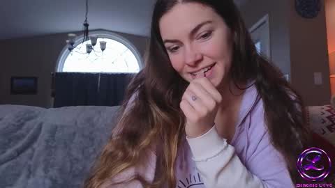 Snapshot of chroniclove chatting on February 2025 08:13:02 PM Marley online show from February 2025 08:13:02 PM