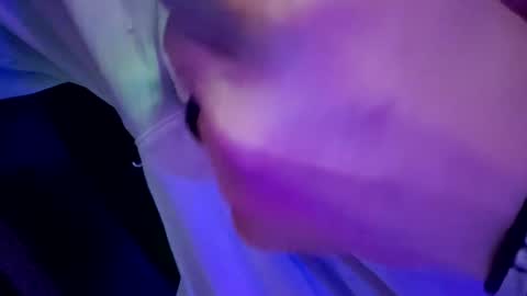 chronicvibez online show from March 2026 01:02:01 PM