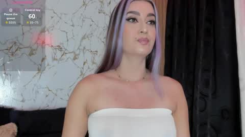 Christal Golden online show from April 2026 10:07:02 PM