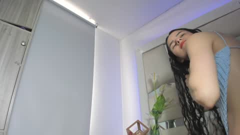 Snapshot of chrystal_jade chatting on December 2024 04:26:01 PM instagram chrystaljade.1 online show from December 2024 04:26:01 PM