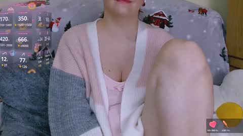 Maia online show from December 2024 06:06:02 PM