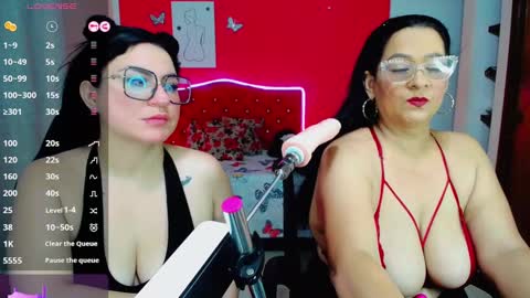 Snapshot of chubymature_ chatting on December 2024 01:05:02 PM Lulu online show from December 2024 01:05:02 PM