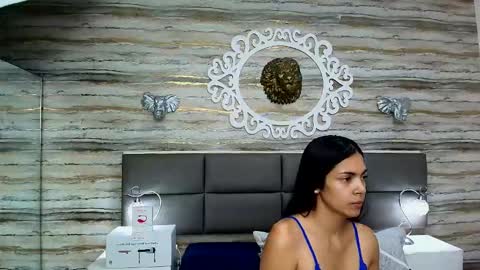 ...   ... online show from February 2025 04:04:01 AM