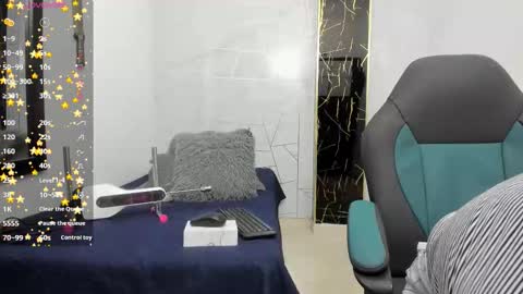 ...   ... online show from January 2026 05:42:01 AM