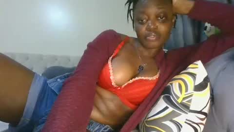 cilia petite online show from July 2026 09:17:01 PM