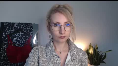 Cinderella online show from April 2026 05:30:01 AM