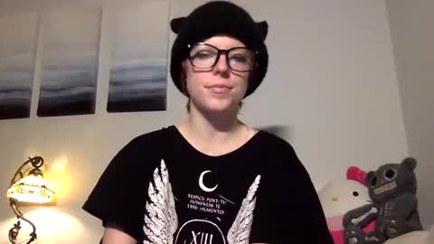 Snapshot of cindy_loo_hoops chatting on April 2026 09:25:02 AM sisypheanlove online show from April 2026 09:25:02 AM