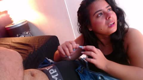 CindyandCarlo online show from December 2024 04:43:01 PM