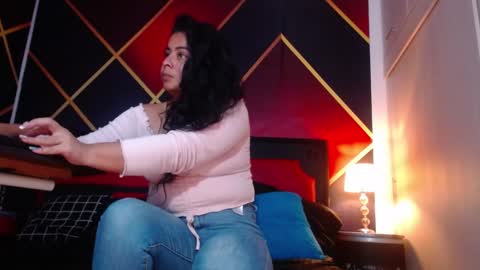 CindyandCarlo online show from January 2025 04:05:01 PM