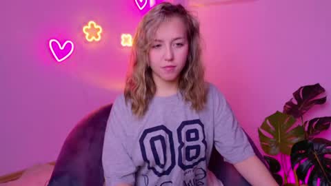 Snapshot of cindylovesmith chatting on May 2026 04:18:01 AM cindylovesmith online show from May 2026 04:18:01 AM