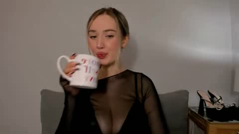 cindyprettywomen online show from October 2025 03:22:02 PM