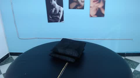 Snapshot of cinthya_dan chatting on January 2026 07:11:01 PM Cinthya online show from January 2026 07:11:01 PM