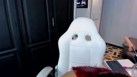 Snapshot of cintiacolins chatting on November 2025 08:14:02 AM CintiaCollins online show from November 2025 08:14:02 AM