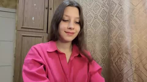 Lisa Salivan online show from November 2025 11:16:01 PM