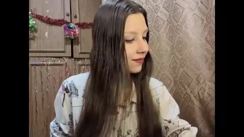 Lisa Salivan online show from December 2025 11:12:02 PM