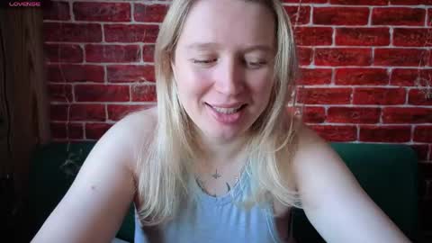 Snapshot of citrusblissss chatting on May 2026 02:29:02 AM citrusblissss online show from May 2026 02:29:02 AM
