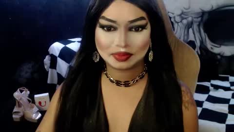 QUEEN CESS online show from January 2026 03:49:02 PM