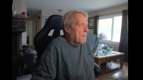 Snapshot of cjscout chatting on October 2025 10:49:02 PM cjscout online show from October 2025 10:49:02 PM