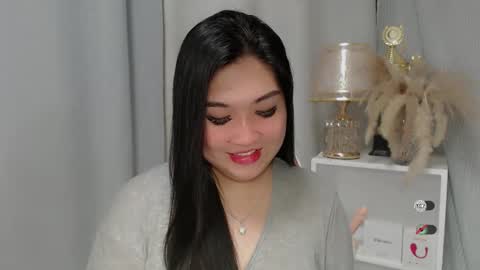 CLAIRE online show from May 2026 04:17:01 AM
