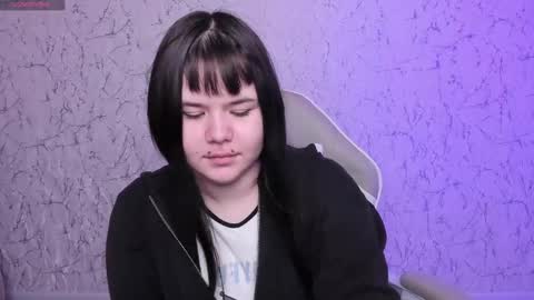 Claire Faers online show from June 2026 02:24:01 AM