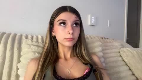 clairewalkerr online show from November 2025 10:07:02 PM