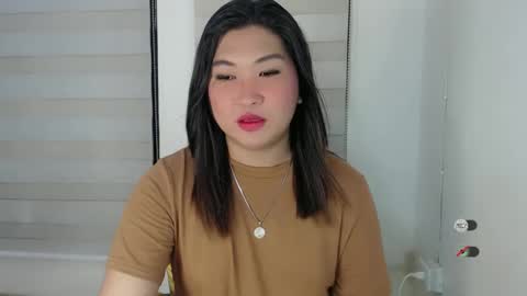 CLAIRE online show from February 2025 03:40:01 AM