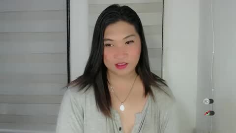 CLAIRE online show from February 2025 06:36:02 PM