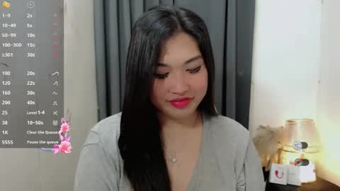 CLAIRE online show from December 2025 04:56:01 PM