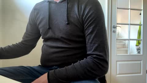 clamshive7 online show from October 2025 10:27:01 AM