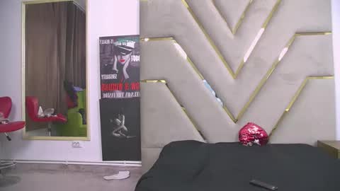 Mistress Clara online show from October 2025 09:06:01 PM