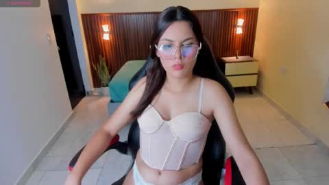 Snapshot of clara_ward chatting on February 2026 07:21:02 PM C L A R A online show from February 2026 07:21:02 PM