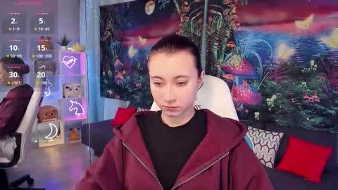 Snapshot of clarabenson chatting on September 2025 06:43:02 PM clarabenson online show from September 2025 06:43:02 PM