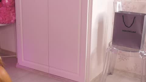 ClaraHazel online show from May 2026 04:10:01 AM