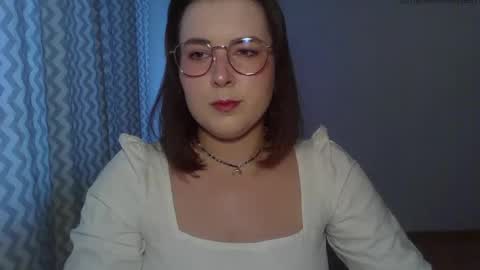 Clara online show from May 2026 05:07:02 PM