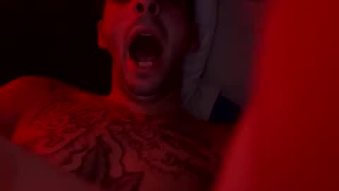 clarkshammer95 online show from December 2025 11:02:01 PM