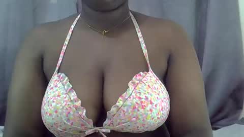 classy_zoey online show from December 2025 02:35:01 PM
