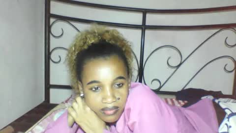 claudianne online show from April 2026 07:22:01 PM