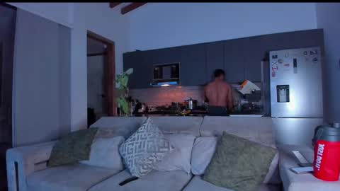 claytonburgues online show from March 2025 03:00:01 AM