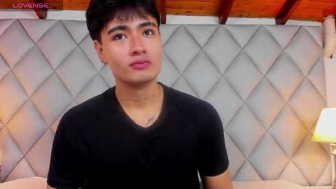 clement_reyes online show from November 2025 01:57:02 PM