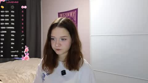 clementinaaures online show from May 2026 12:45:02 PM