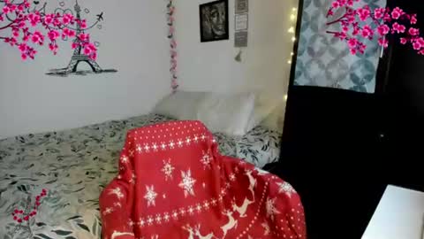 cleo_christmas online show from July 2026 12:58:02 AM