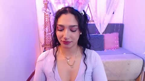 Cleo  online show from October 2025 12:41:02 AM