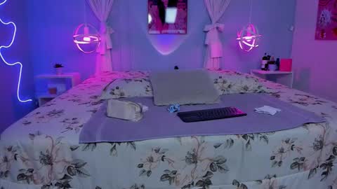 Snapshot of cleo_foxx chatting on March 2026 11:28:02 AM Cleo online show from March 2026 11:28:02 AM