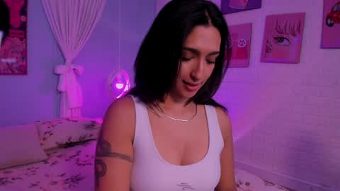 Snapshot of cleo_foxx chatting on May 2026 04:33:02 PM Cleo online show from May 2026 04:33:02 PM