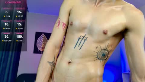 Snapshot of cleo_stringer_ chatting on November 2025 01:44:02 PM Cleo online show from November 2025 01:44:02 PM